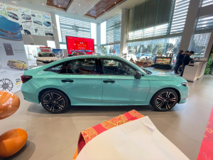 2022240TURBO CVTҹA ȣң