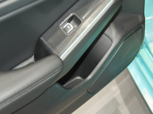 2022240TURBO CVTҹA Tg