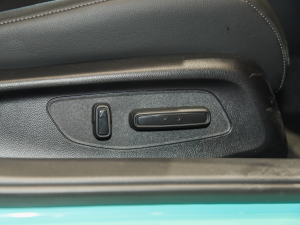 2022240TURBO CVTҹA g