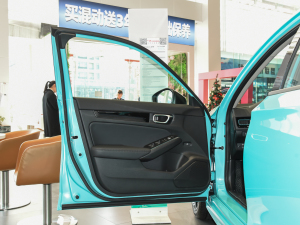 2022240TURBO CVTҹA {λ܇T