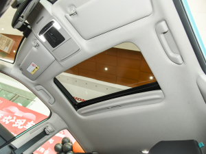 2022240TURBO CVTҹA 촰