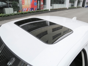 2022240TURBO CVTƼ ܇