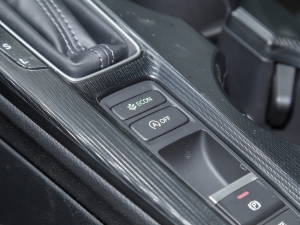 2022240TURBO CVTƼ п؅^(q)