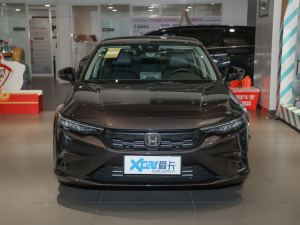 2022240TURBO CVTҹƼ ǰ