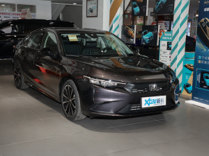 2022240TURBO CVTҹƼ ǰ45