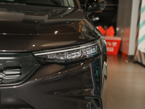 2022240TURBO CVTҹƼ ^