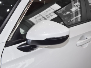 2022240TURBO CVTA ҕR