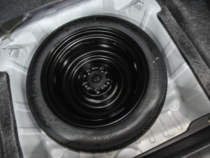 2022款2.0L 锐领版 备胎