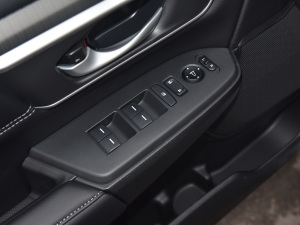 2022款e:PHEV 豪华版 主驾车窗控制区	