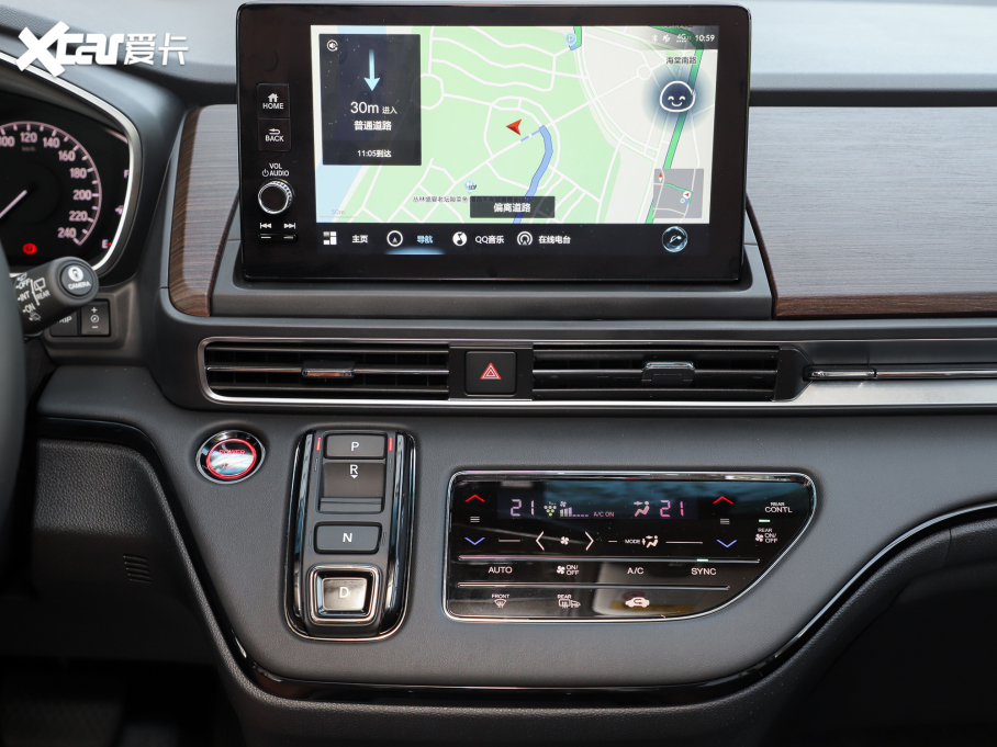 2022Wِ 2.0L e:HEV J