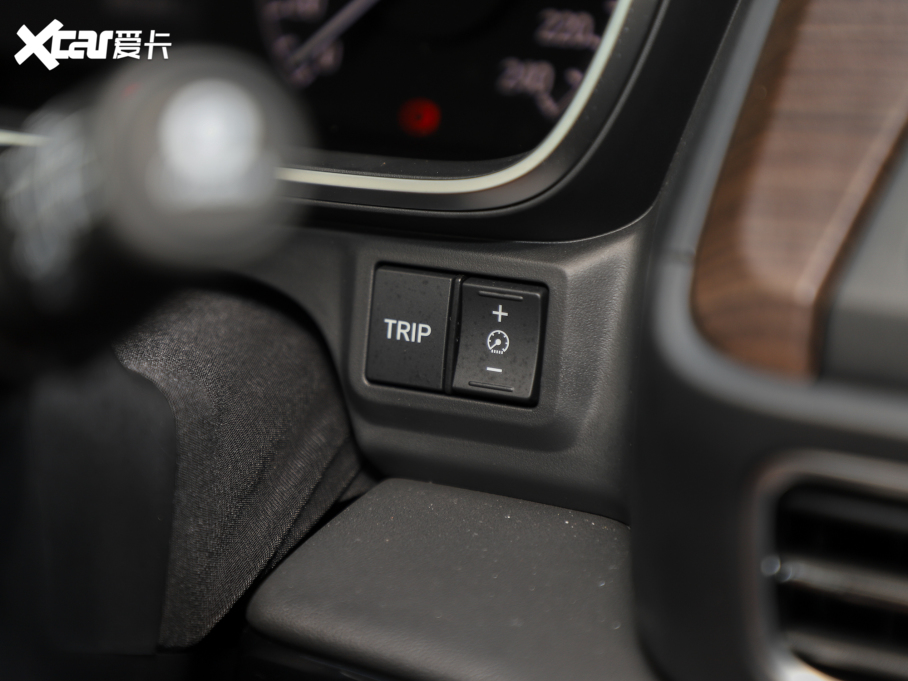 2022Wِ 2.0L e:HEV J