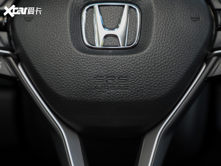 2022Wِ 2.0L e:HEV J