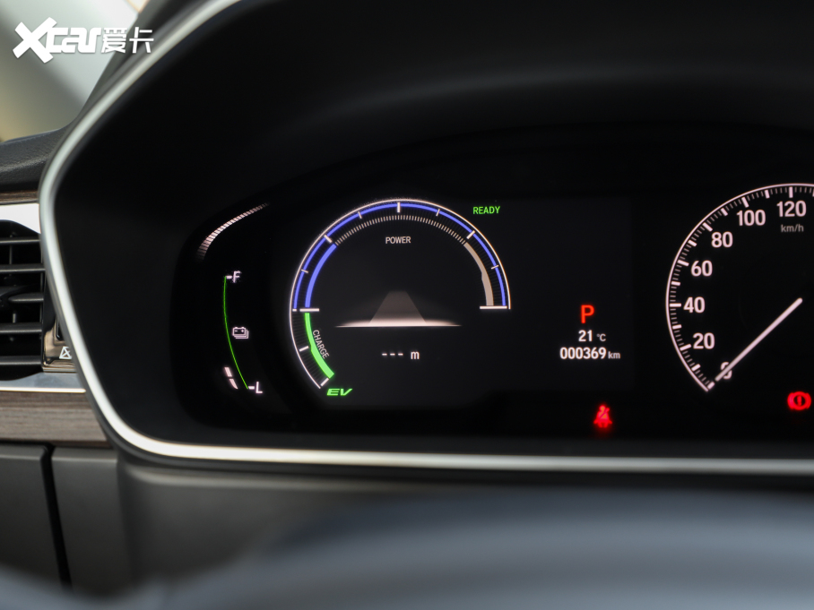 2022Wِ 2.0L e:HEV J