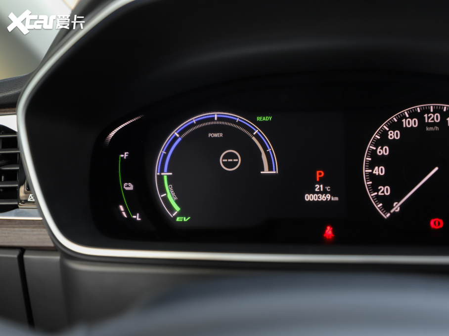 2022Wِ 2.0L e:HEV J