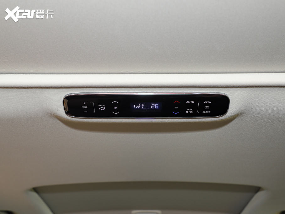 2022Wِ 2.0L e:HEV J