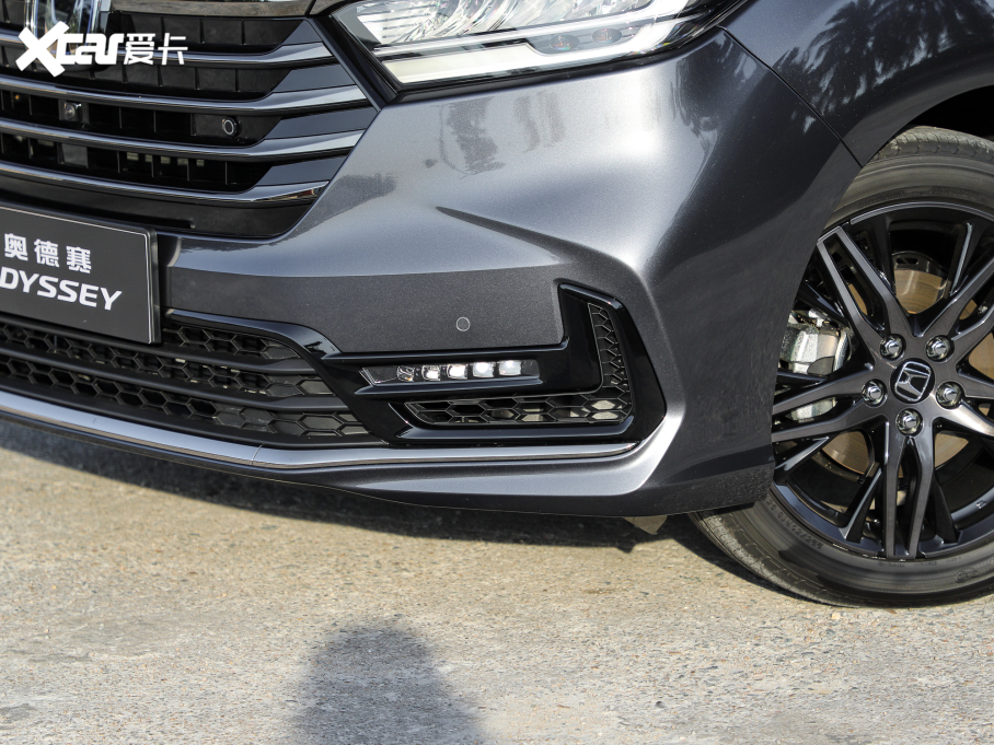 2022Wِ 2.0L e:HEV J