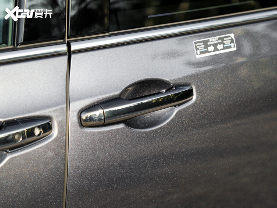 2022?yun)Wِ 2.0L e:HEV J