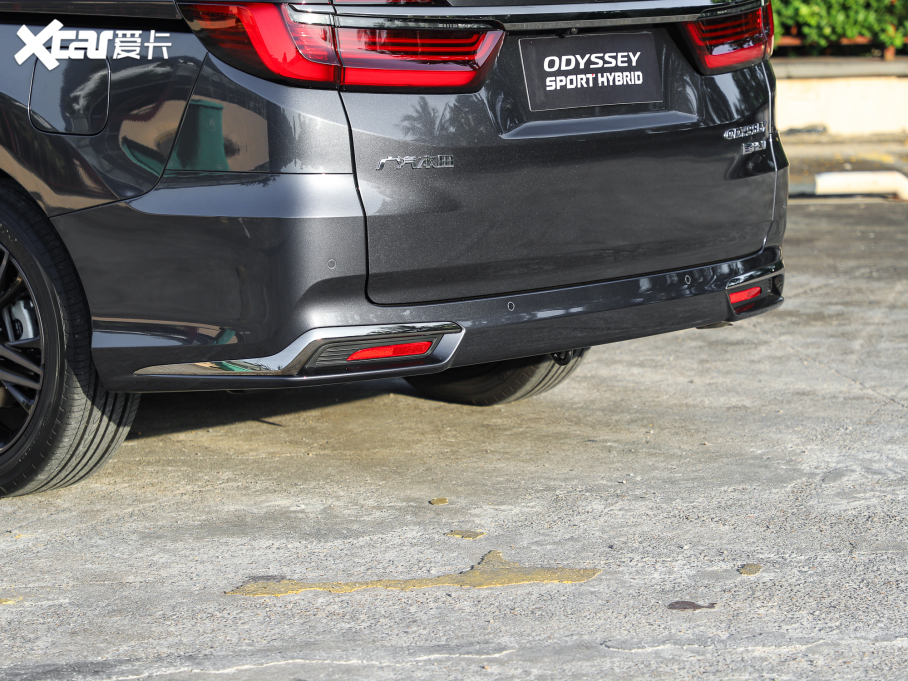 2022Wِ 2.0L e:HEV J