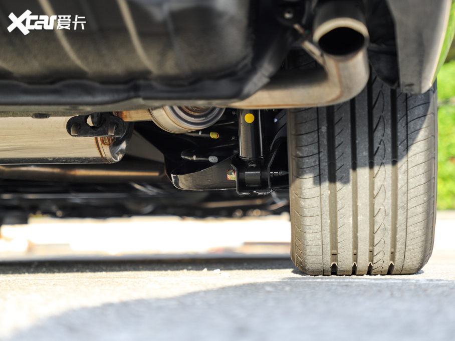 2022Wِ 2.0L e:HEV J