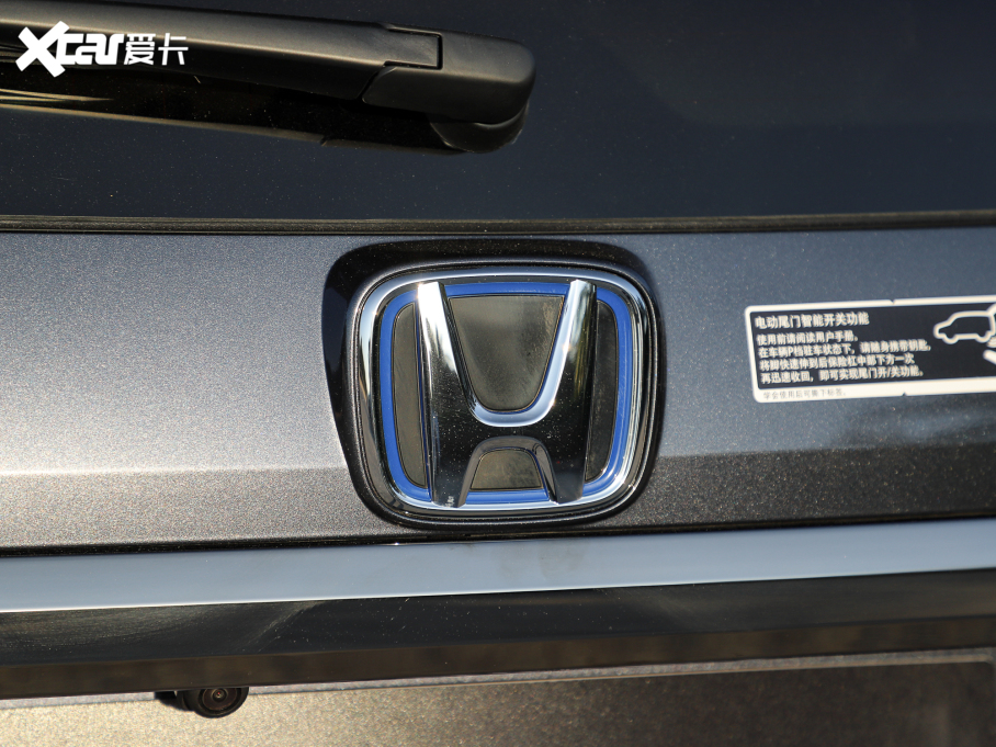 2022Wِ 2.0L e:HEV J