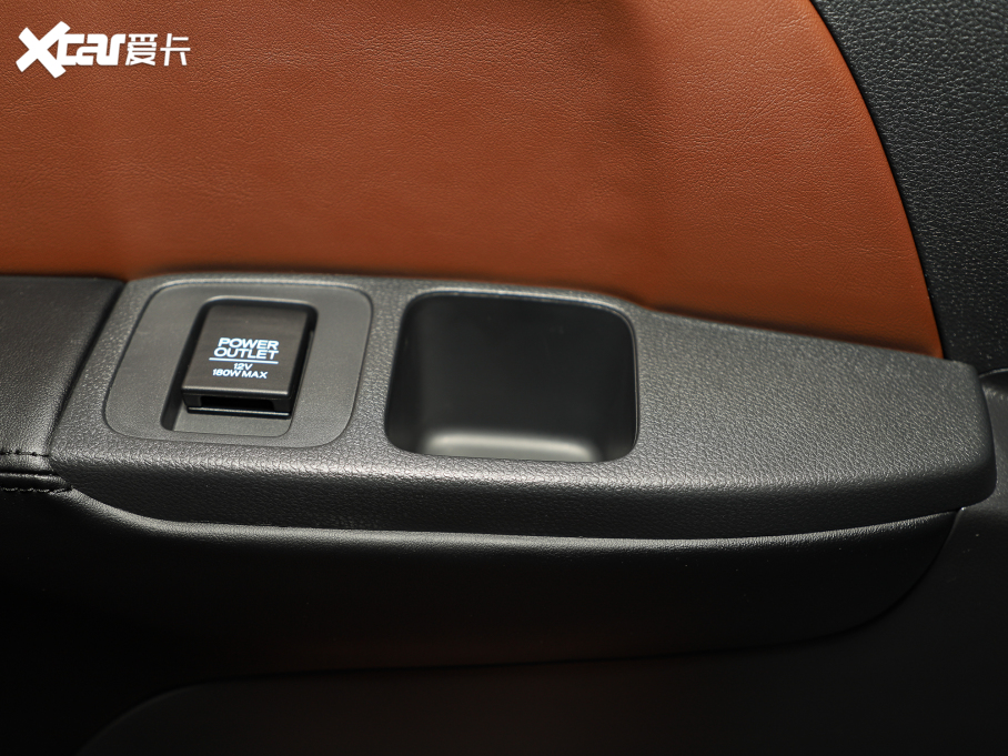 2022Wِ 2.0L e:HEV J