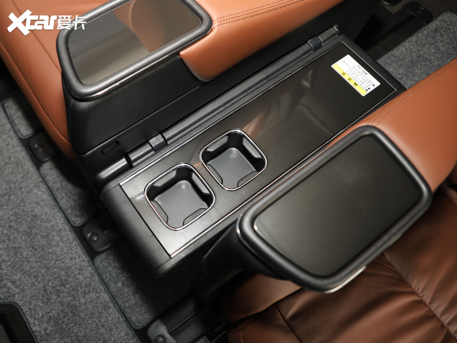 2022Wِ 2.0L e:HEV J