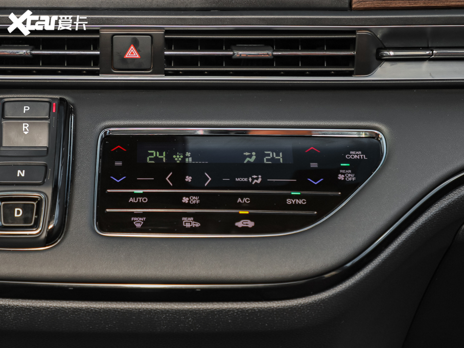 2022Wِ 2.0L e:HEV J