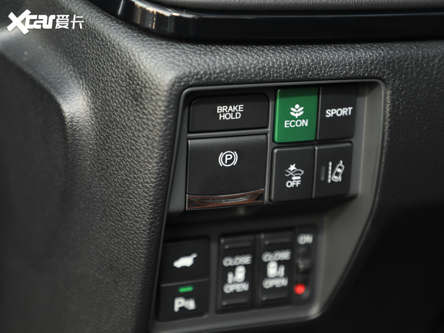 2022Wِ 2.0L e:HEV J