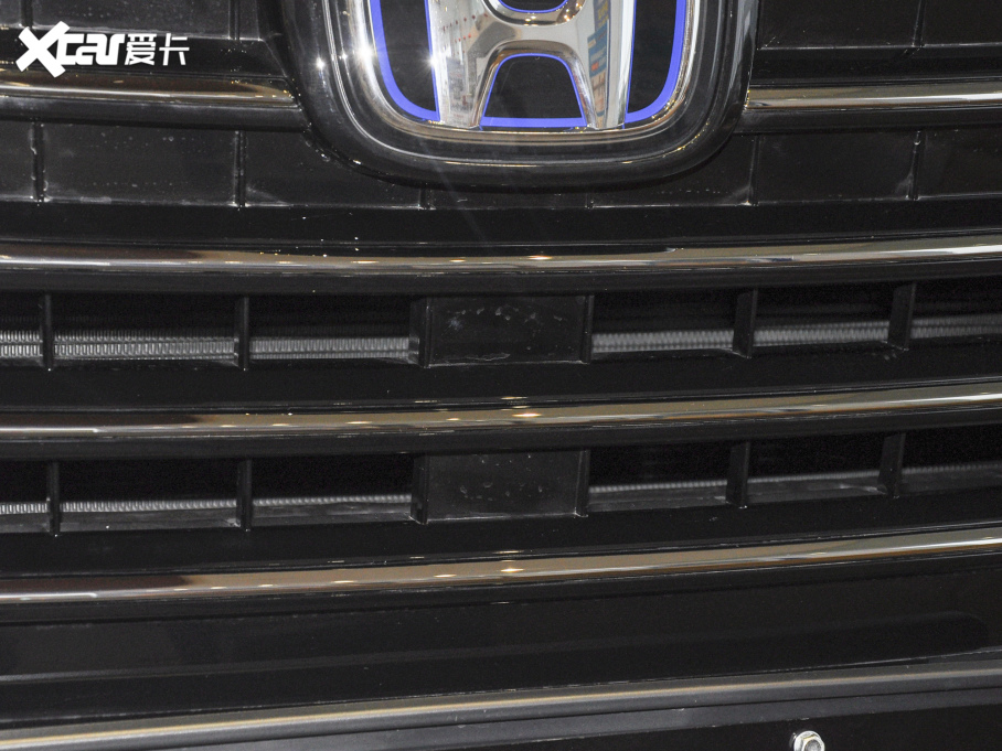 2022Wِ 2.0L e:HEV Jҫ