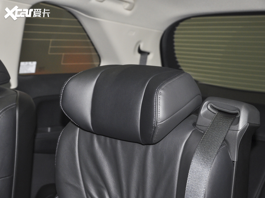 2022Wِ 2.0L e:HEV Jҫ