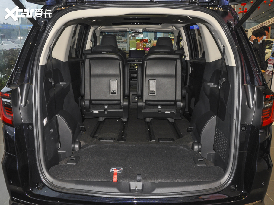 2022Wِ 2.0L e:HEV Jҫ