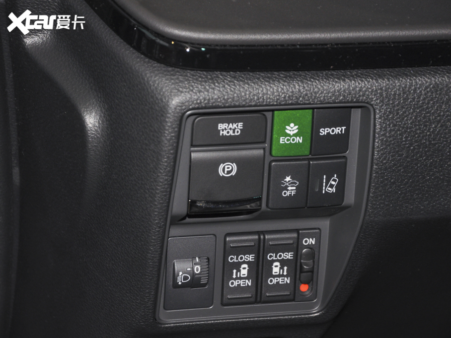 2022Wِ 2.0L e:HEV Jҫ