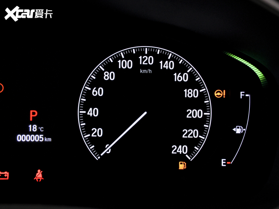 2022Wِ 2.0L e:HEV Jҫ