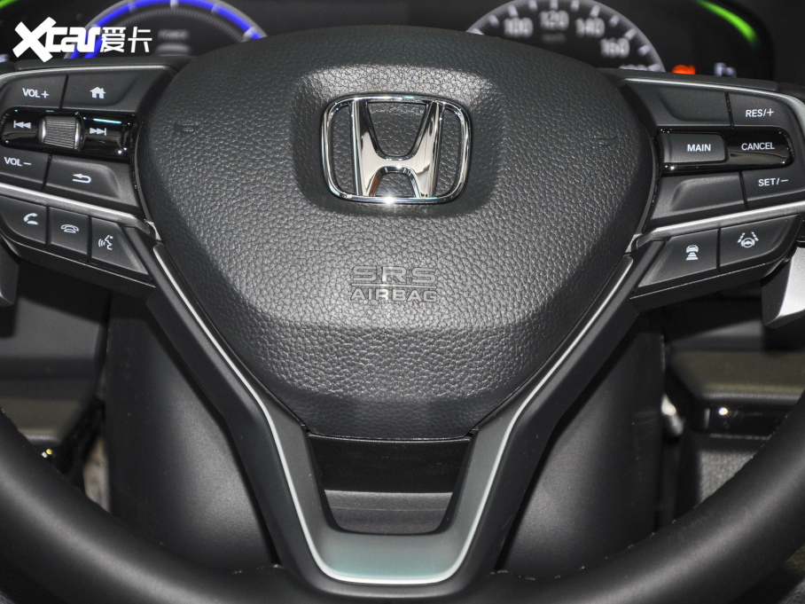 2022Wِ 2.0L e:HEV Jҫ