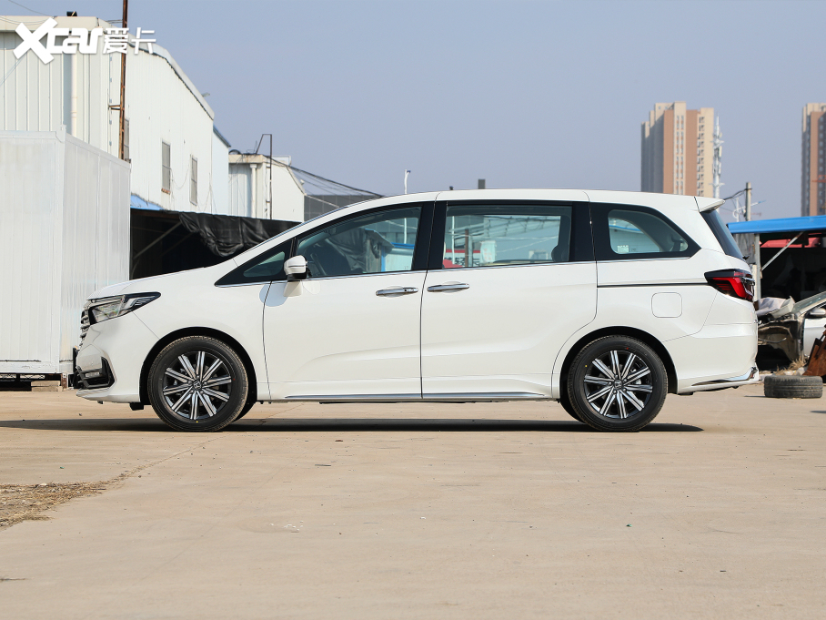 2022Wِ 2.0L e:HEV JI