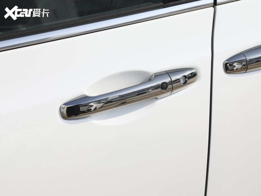 2022Wِ 2.0L e:HEV JI