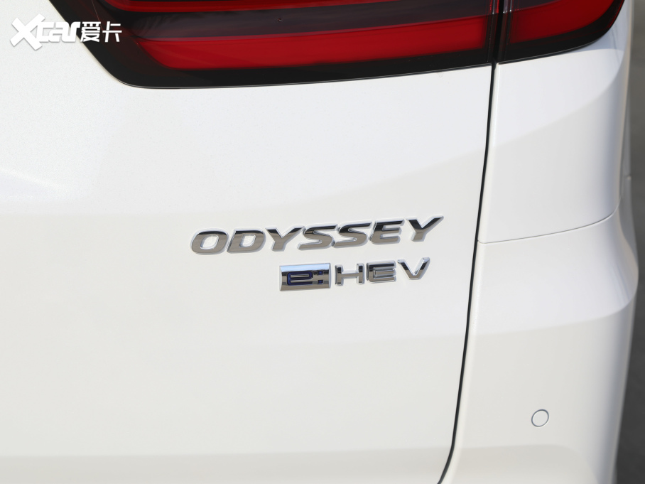 2022Wِ 2.0L e:HEV JI