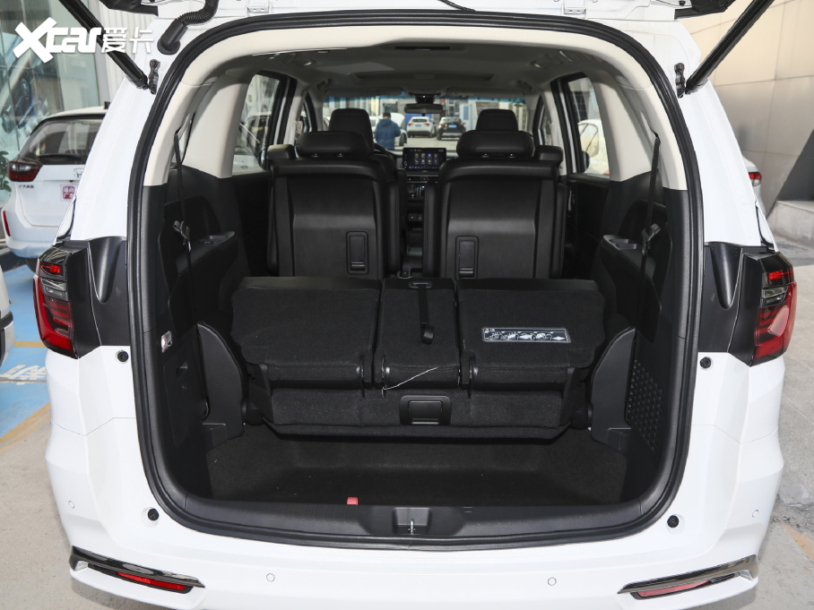 2022Wِ 2.0L e:HEV JI