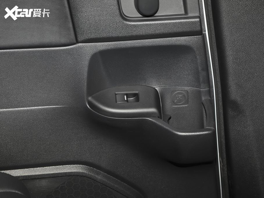 2022Wِ 2.0L e:HEV JI