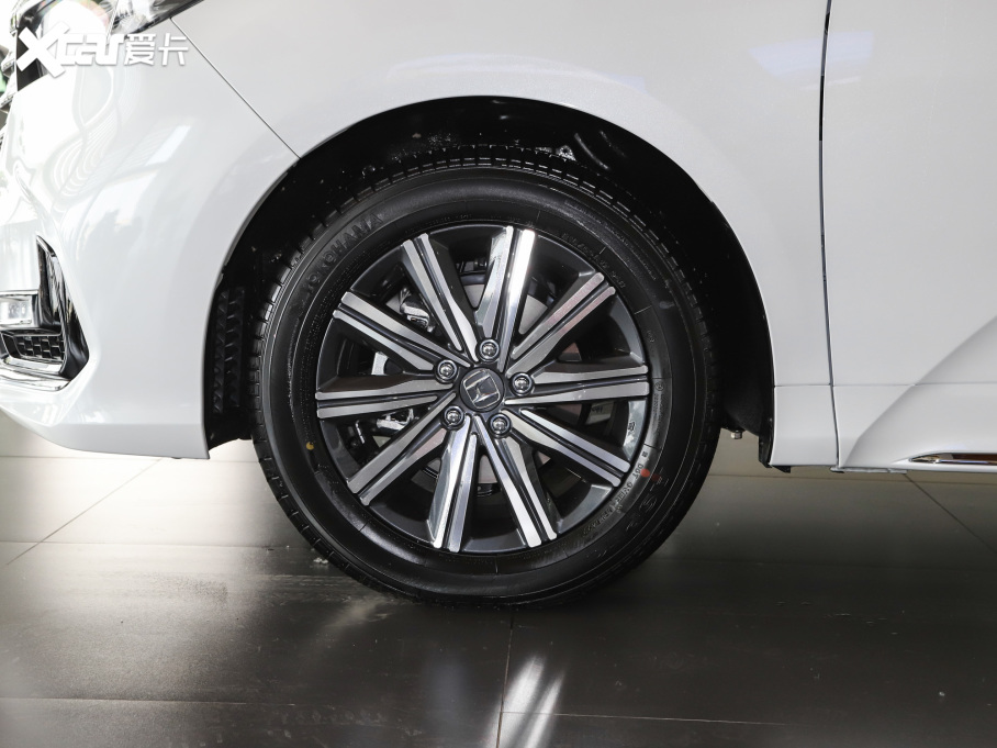 2022Wِ 2.0L e:HEV J