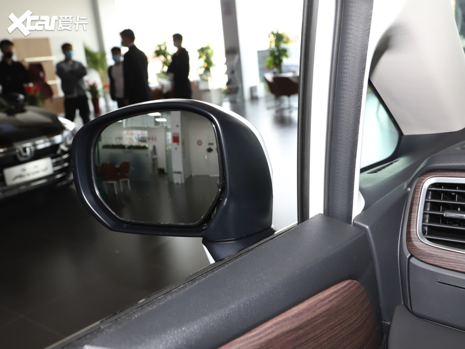 2022Wِ 2.0L e:HEV J