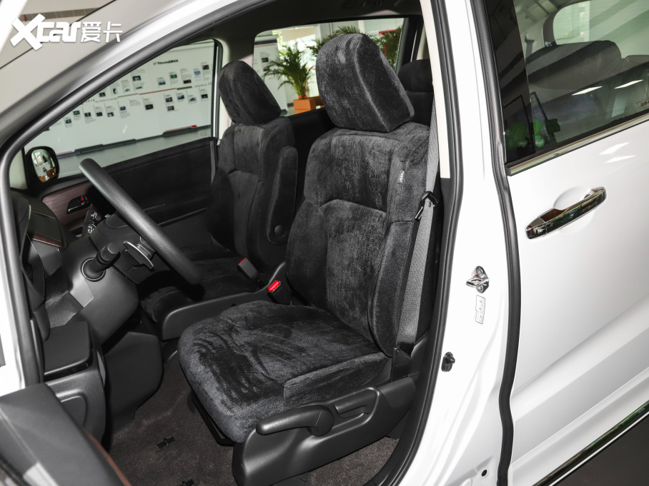 2022?yun)Wِ 2.0L e:HEV J