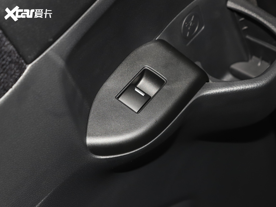 2022Wِ 2.0L e:HEV J