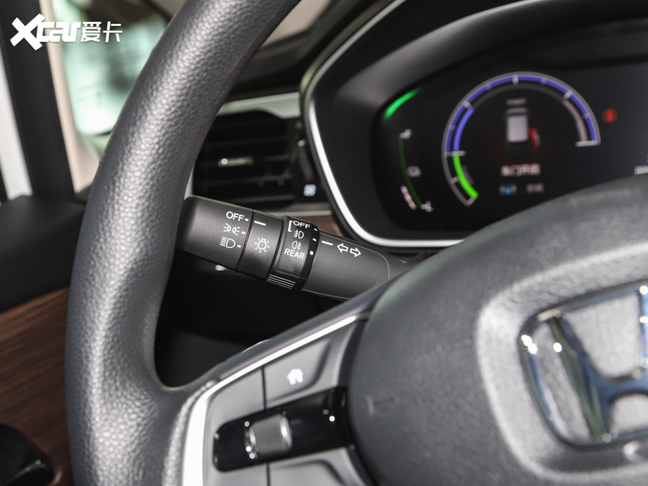 2022Wِ 2.0L e:HEV J