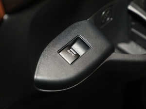 20222.0L e:HEV J ܇ƅ^