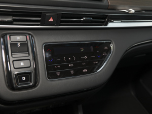 20222.0L e:HEV JI {{