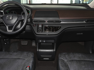 20222.0L e:HEV J п_