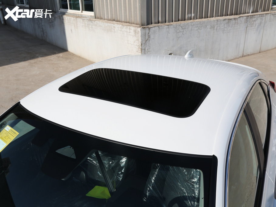 2023͸ 2.0L e:HEV JƼ