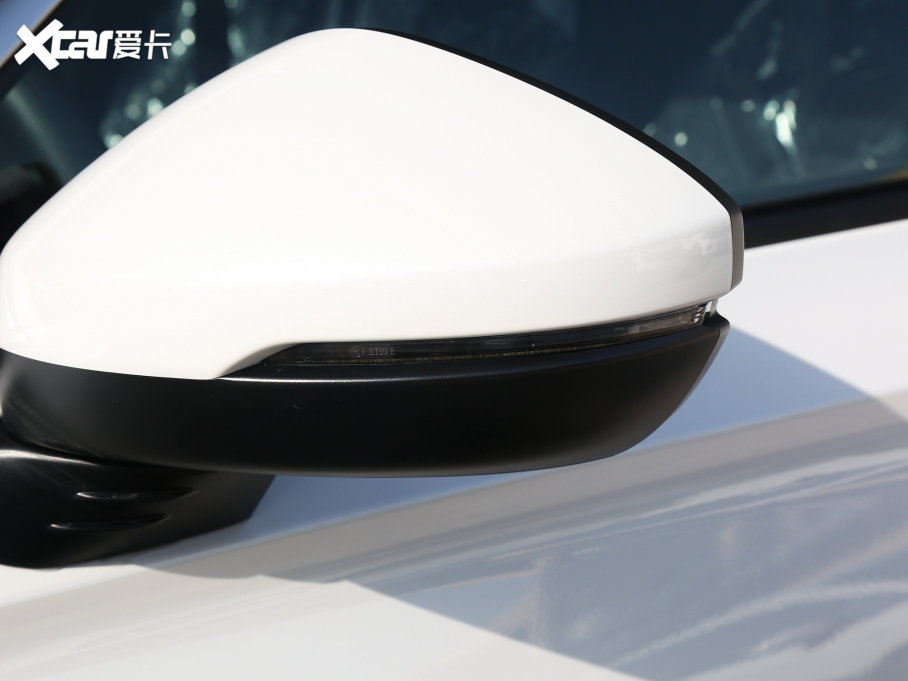 2023͸ 2.0L e:HEV JƼ