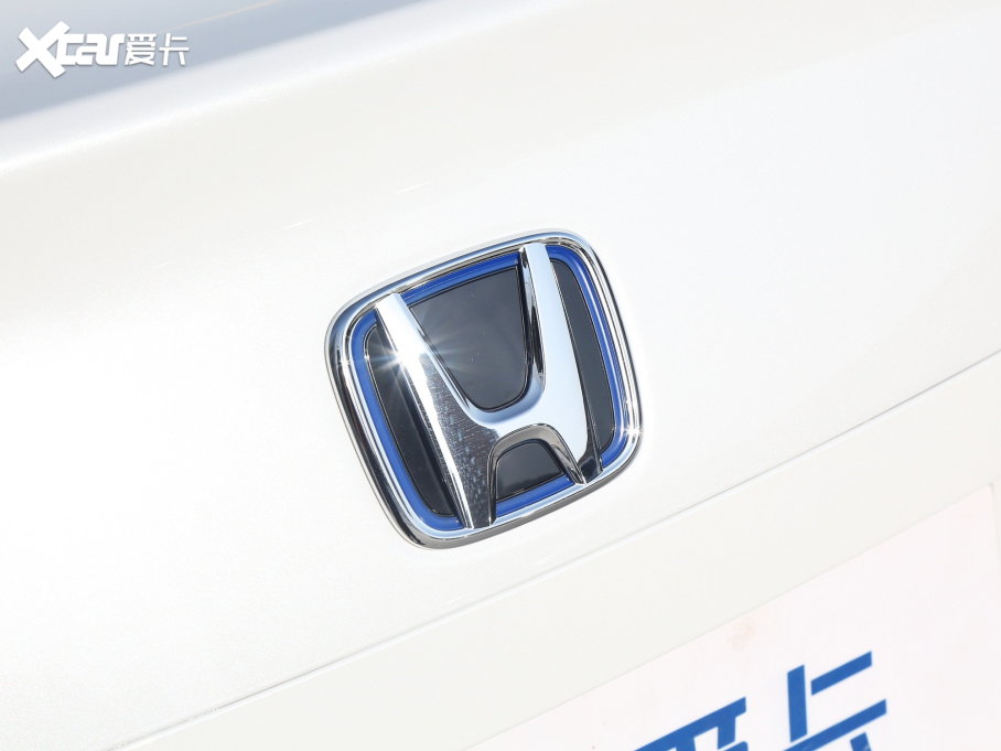 2023͸ 2.0L e:HEV JƼ